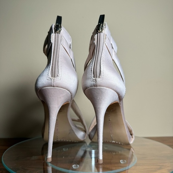 Vince Camuto Devinhara Strappy Sandals Pink - size 7.5 - Picture 5 of 15